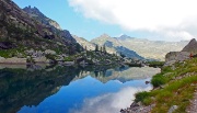 36 là in fondo a dx il Rif. Trona e verso il centro il  Pizzo Mellasc.